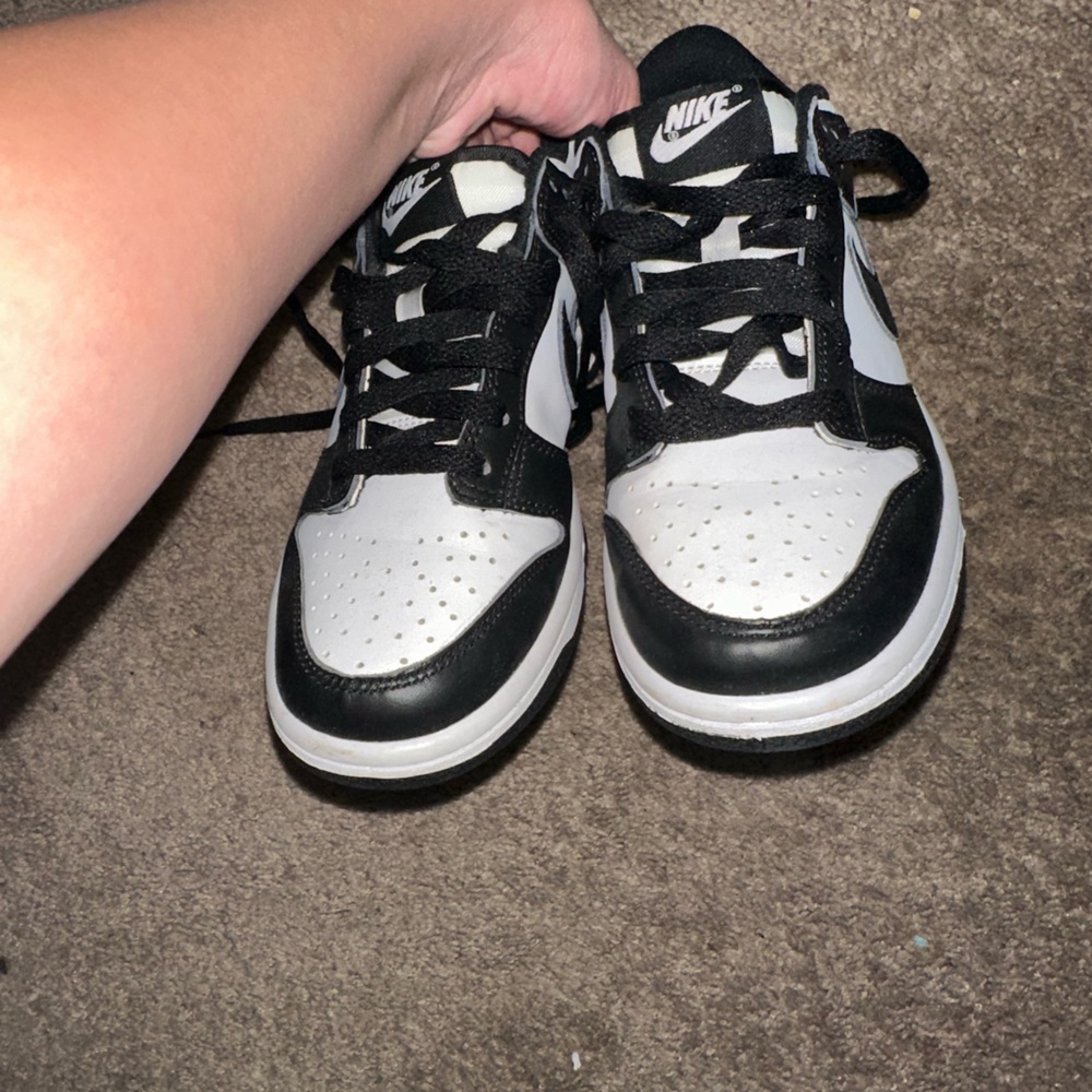 Nike Kids Black and White Sneakers